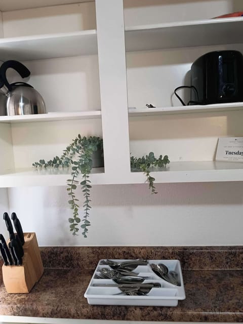 Recent photo taken by our cleaning team, ensuring you see the home how it truly is