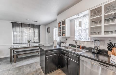 Fully equipped space for cooking