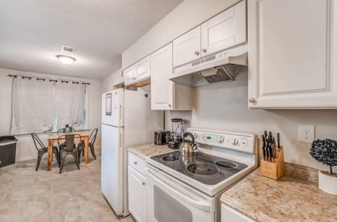 Fully equipped space for cooking