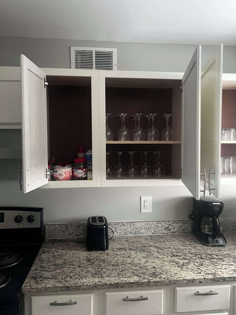 Recent photo taken by our cleaning team, ensuring you see the home how it truly is