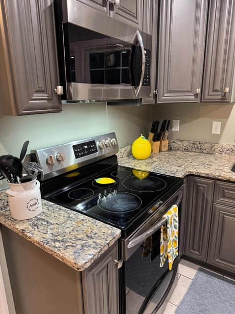 Recent photo taken by our cleaning team, ensuring you see the home how it truly is.