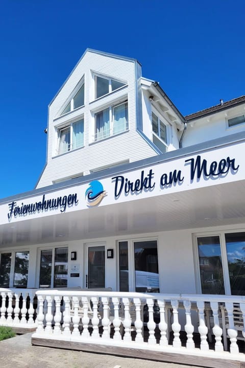 Modern lounge apartment with terrace, beach chair, parking - 50 meters to the beach Apartment in Sierksdorf