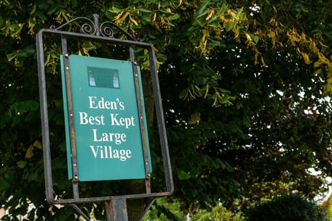 Surroundings [summer] (1-5 km)