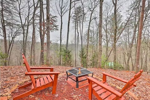 Blue Ridge Vacation Rental | 2BR | 2BA | 990 Sq Ft | Step-Free Entry