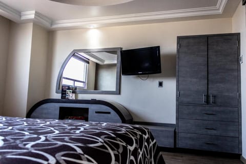 Blackout drapes, iron/ironing board, free WiFi, bed sheets