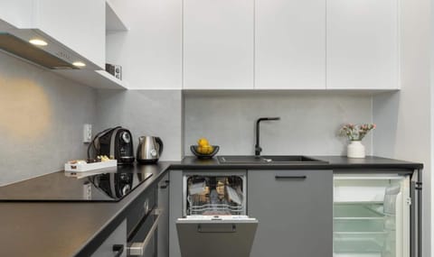 Apartment | Private kitchen | Highchair