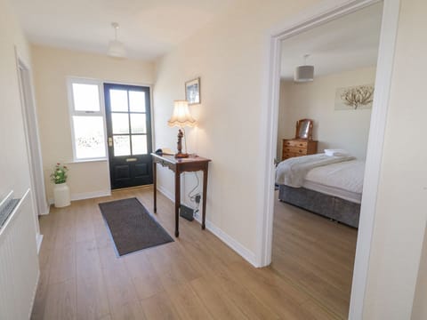 2 bedrooms, individually decorated, individually furnished, free WiFi
