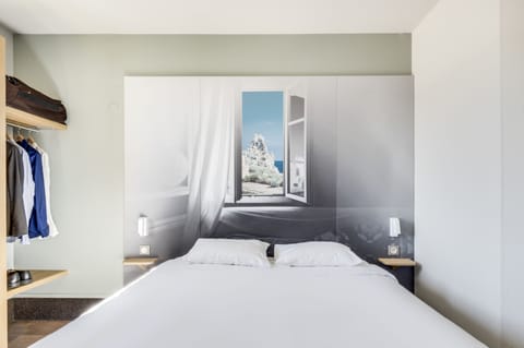 Double Room, Non Smoking | Premium bedding, desk, soundproofing, free WiFi