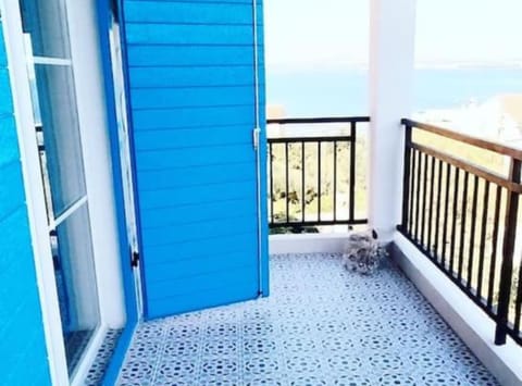 Apartment (Two Bedroom Apartment with Sea View) | Balcony