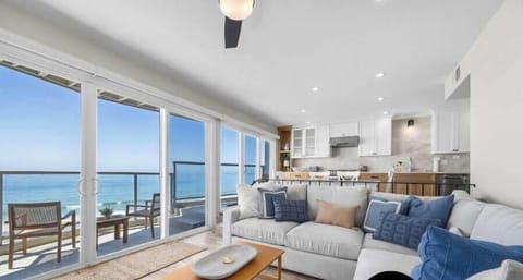 Living room with panoramic ocean views!