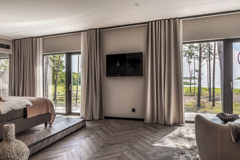 Presidential Double Room, Sauna | Desk, blackout drapes, free WiFi, bed sheets