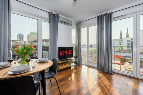 Comfort Apartment, Lanai, City View | Living area | 40-inch LCD TV with cable channels