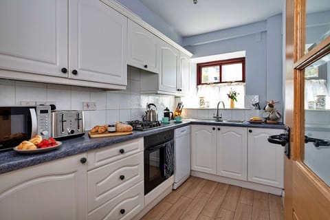 Cottage | Private kitchen