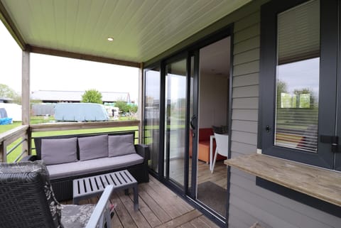 House | Balcony