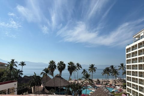 Vista Panorámica de las Instalaciones. Esta Unidad no tiene balcón con vista al mar.