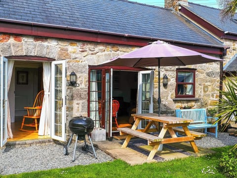 Exterior | Rallt Cottage, Capel Coch