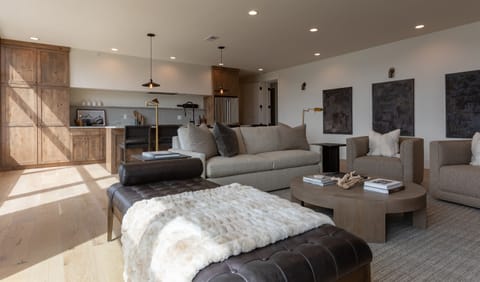 Bright and open living room and kitchen