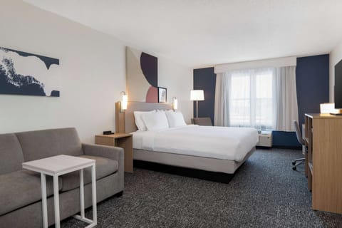 Room, 1 King Bed with Sofa bed | In-room safe, desk, laptop workspace, iron/ironing board