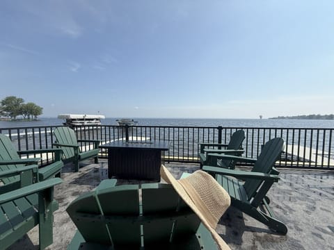 Gas Fireplace | Patio Furniture