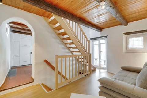 Family Chalet, 1 Bedroom, Balcony (Ca dal 1785 Centovalli with Balcony) | Living area