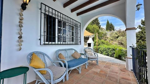 Villa | Terrace/patio