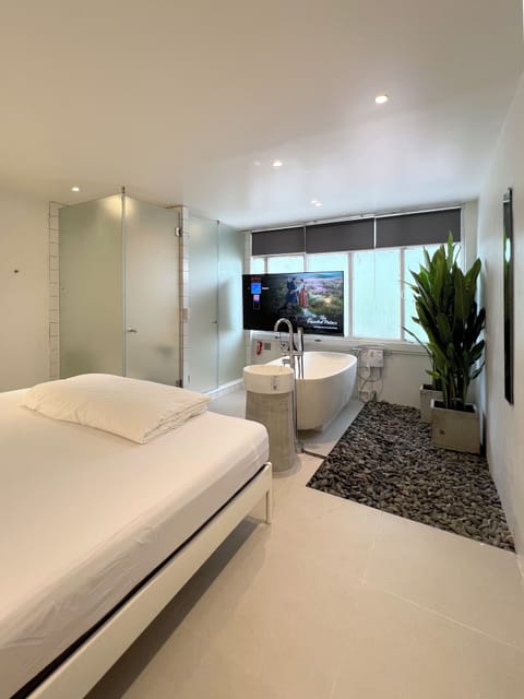 Superior Double Room, Garden View | Free WiFi, bed sheets