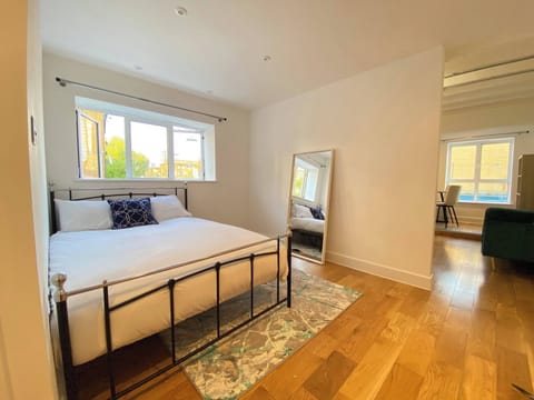 Apartment, 1 Bedroom, Smoking | 1 bedroom