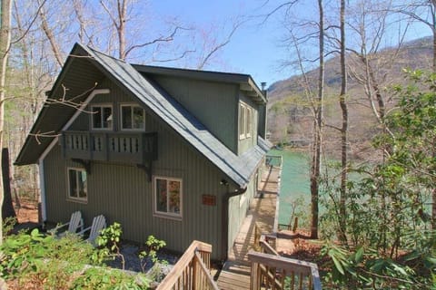 Beautiful home on Bald Mountain Lake