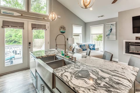 Cottage (2 Bedrooms) | Interior