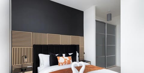 Bedroom at Valore Property Services Short Lets & Serviced Accommodation