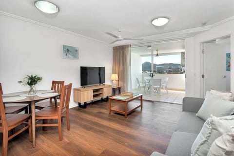 In the evenings, relax on the lounge, while catching up on your favourite TV. The sofa bed can be arranged upon request. 