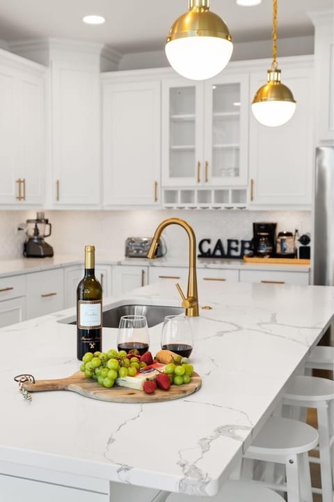 Oversized Quartz Kitchen Island