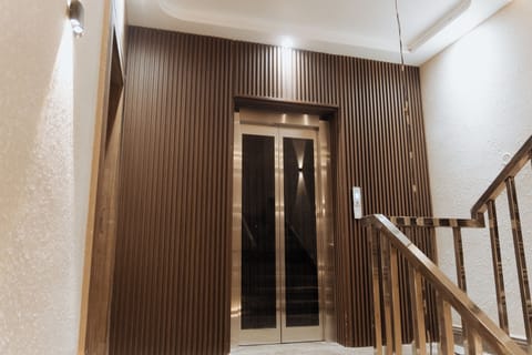 Elevator