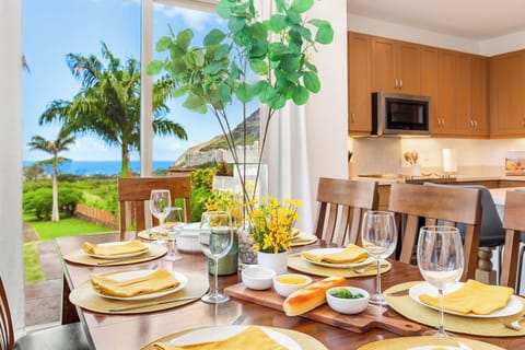 Savor every bite with breathtaking ocean views