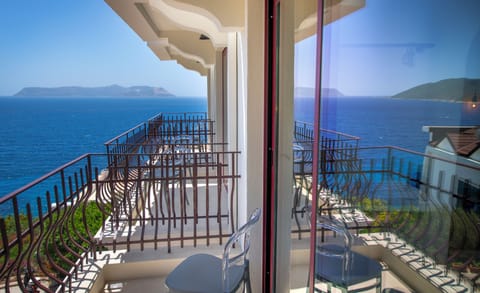 Twin Denizi Balkondan Goren | Balcony