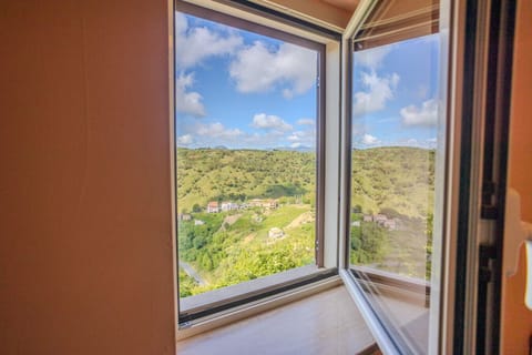 Apartment, Balcony, Mountain View | Balcony
