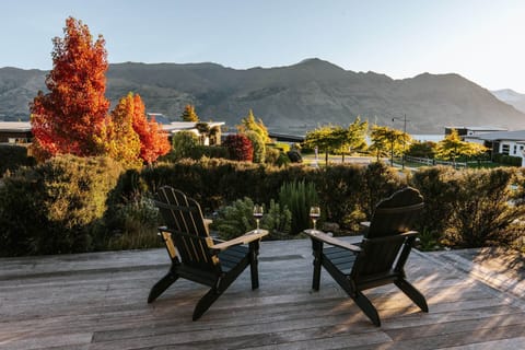 Luxury House, Mountain View | Terrace/patio