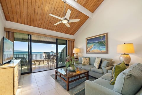 Oceanfront Living Room with Balcony and Panoramic Views