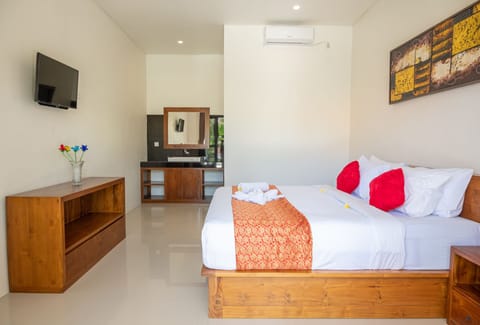 Deluxe Double Room, Garden View | Free WiFi