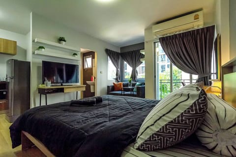 Condo, 1 Bedroom, City View | 1 bedroom