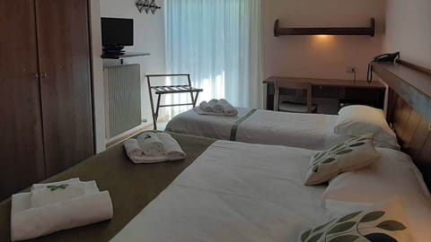 Triple Room | Free WiFi