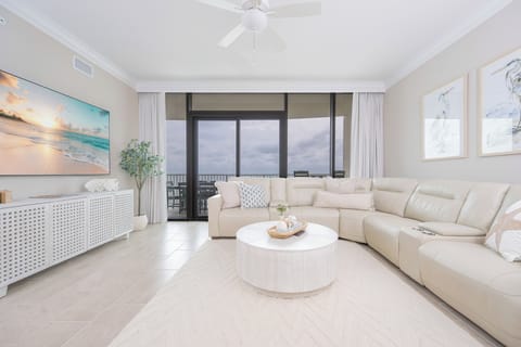 Phoenix Gulf Shores II 1202, Gulf Shores, Alabama, beach front, 3 bedroom condominium on the 12th floor