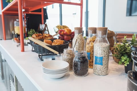 Daily buffet breakfast for a fee