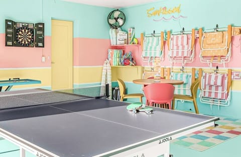 Rain or shine, the fun doesn’t stop! Our beachy game room is packed with family favorites — from ping pong and skee-ball to shuffleboard, darts, and board games around the table. Open up the garage door and let the breeze flow in!
