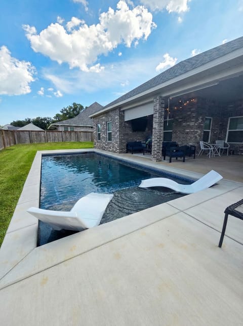 Private Pool