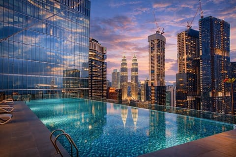 Rooftop pool