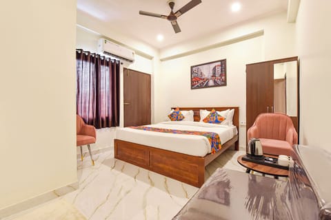 Deluxe Room | Egyptian cotton sheets, premium bedding, in-room safe, free WiFi