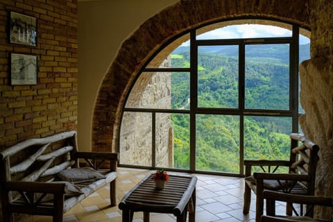 Smart TV, Netflix, streaming services