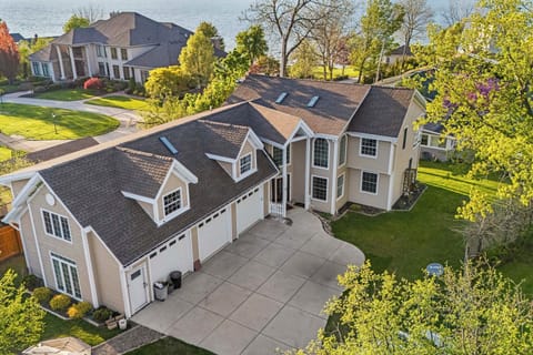 House (3 Bedrooms) | Front of property