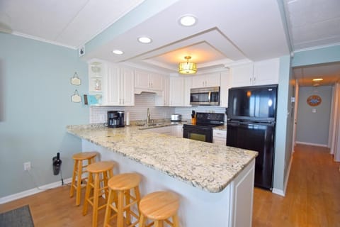 Condo, 2 Bedrooms | Private kitchen | Fridge, coffee/tea maker, toaster
